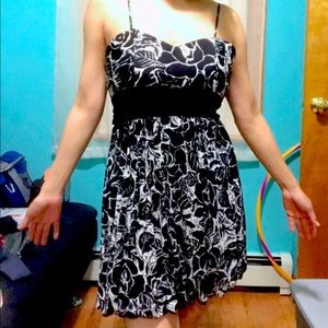 Twenty One Black Floral Dress (Size S/P)